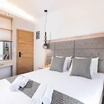 Stelakis 아파트 리메나리아